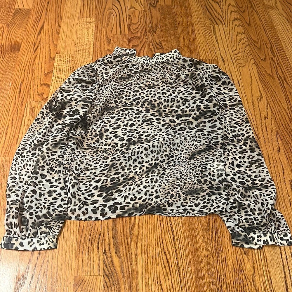 Shein Woman’s Leopard Print Blouse Size XS